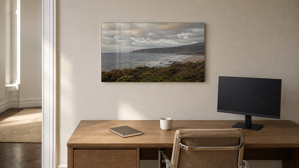 How to Choose Wall Art for an Office